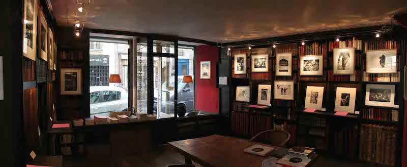 Japanese Postwar Photography , Installation view, Librairie Benoît Forgeot, Paris