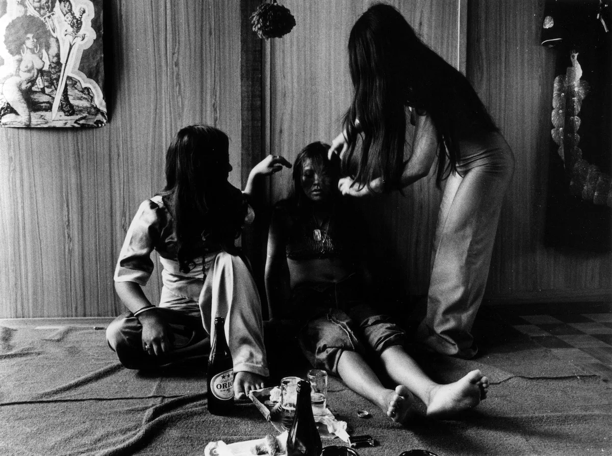 Mao Ishikawa, Hot Days in Camp Hansen , 1975–77