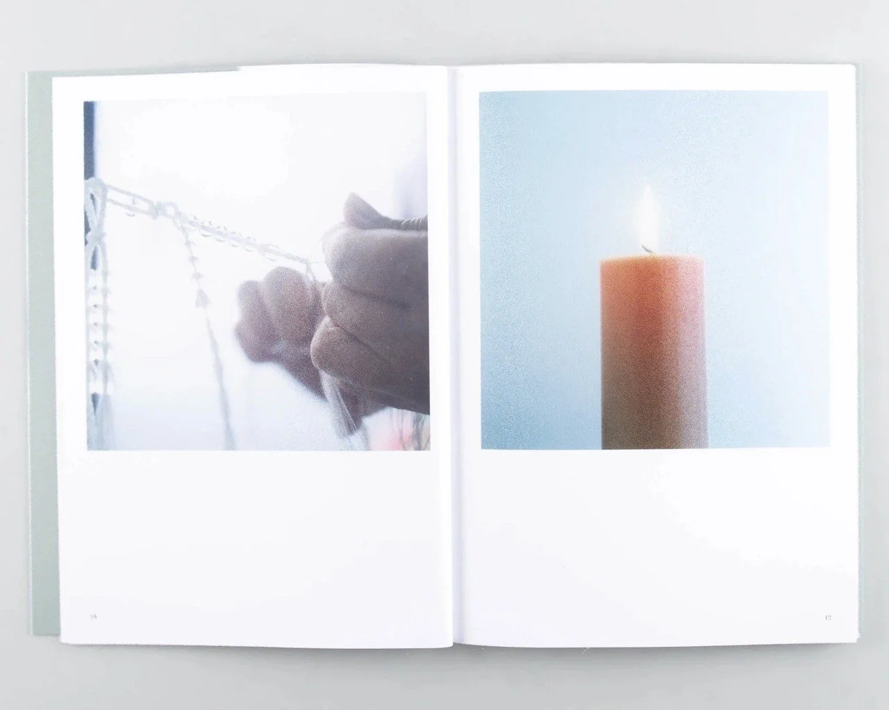 Rinko-Kawauchi-At-the-edge-of-the-everyday-world-book-view4.jpg
