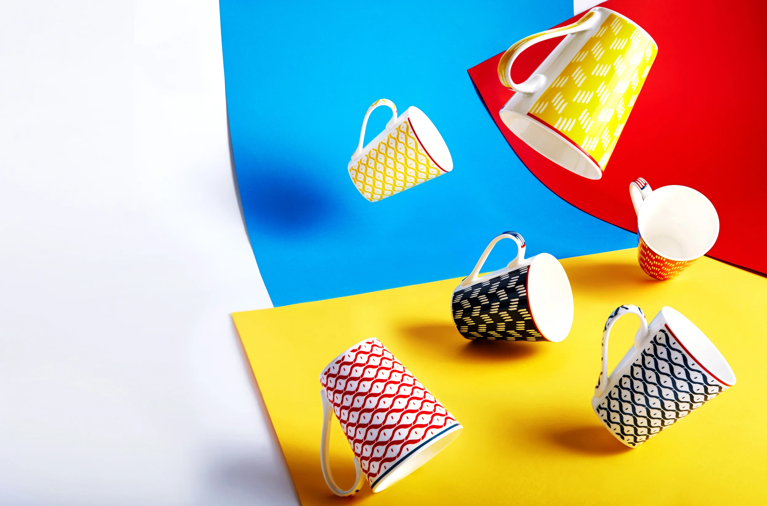 Cups7893460Comp.jpg