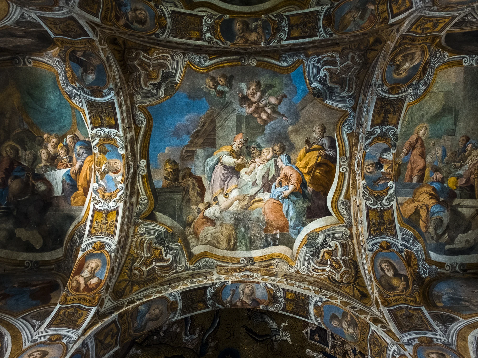 DSCF2044.jpg