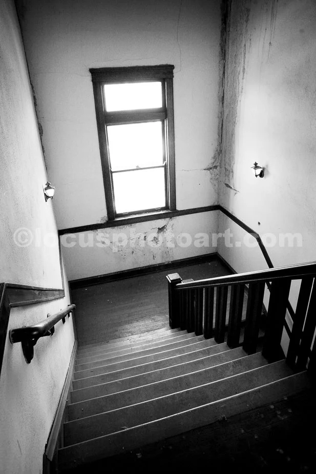 Stairway_from_the_Third_Floor_9150_BW.jpg