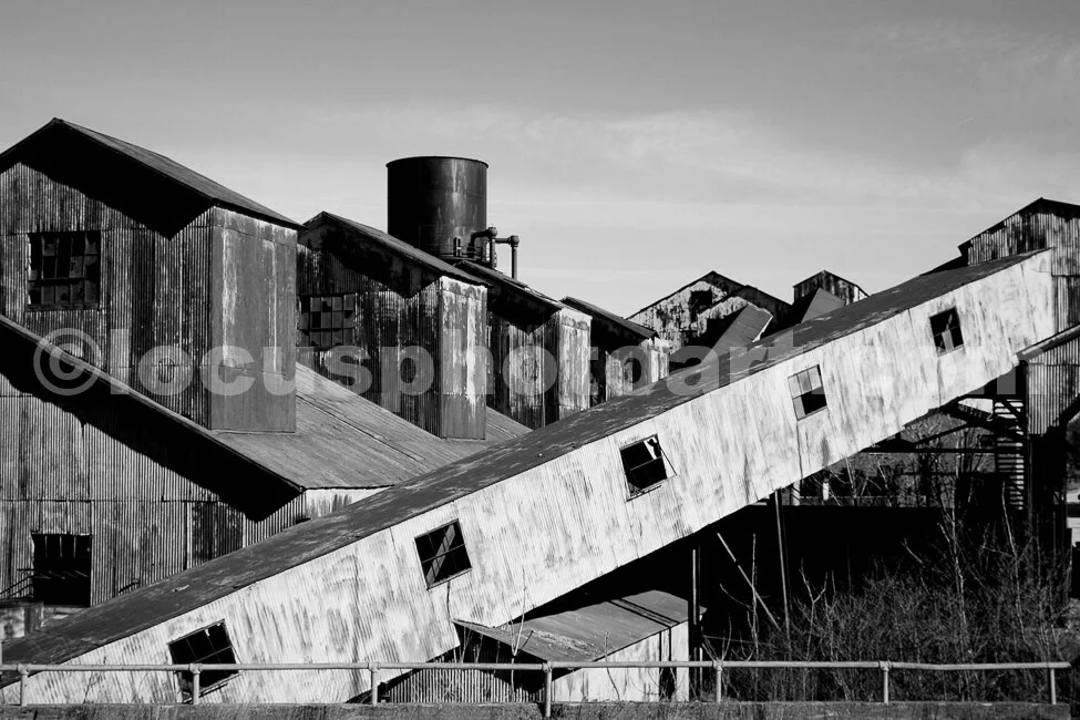 J15_Mine_Buildings_1027_BW.jpg