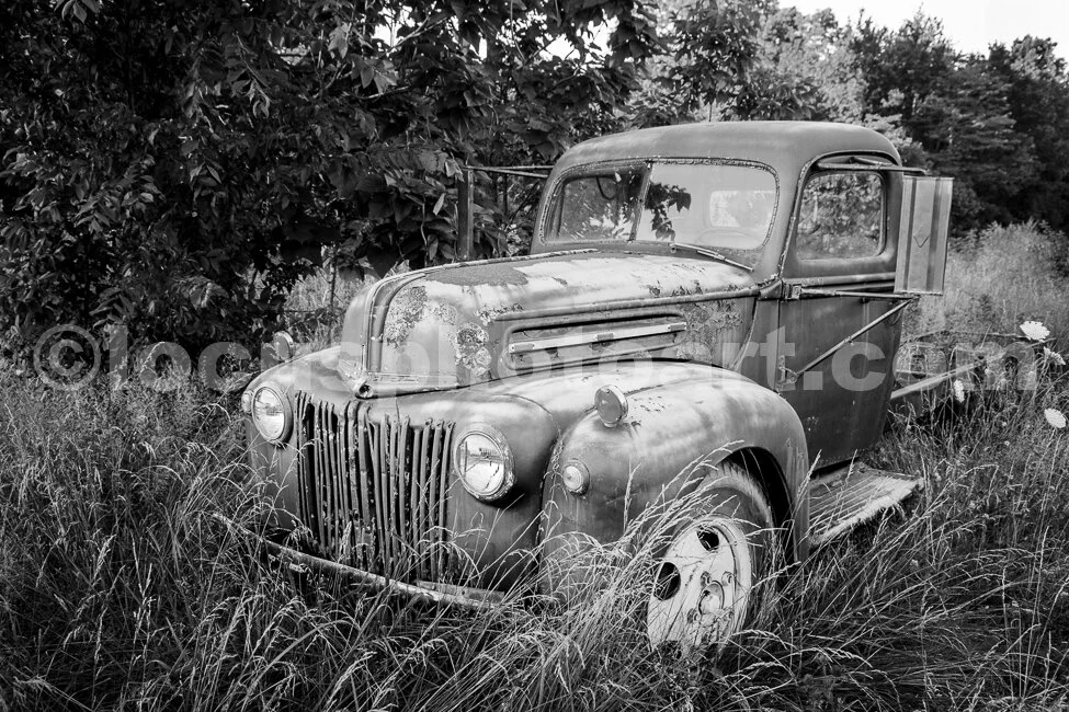 J18_Ford_from_the_40s_1669_BW.jpg