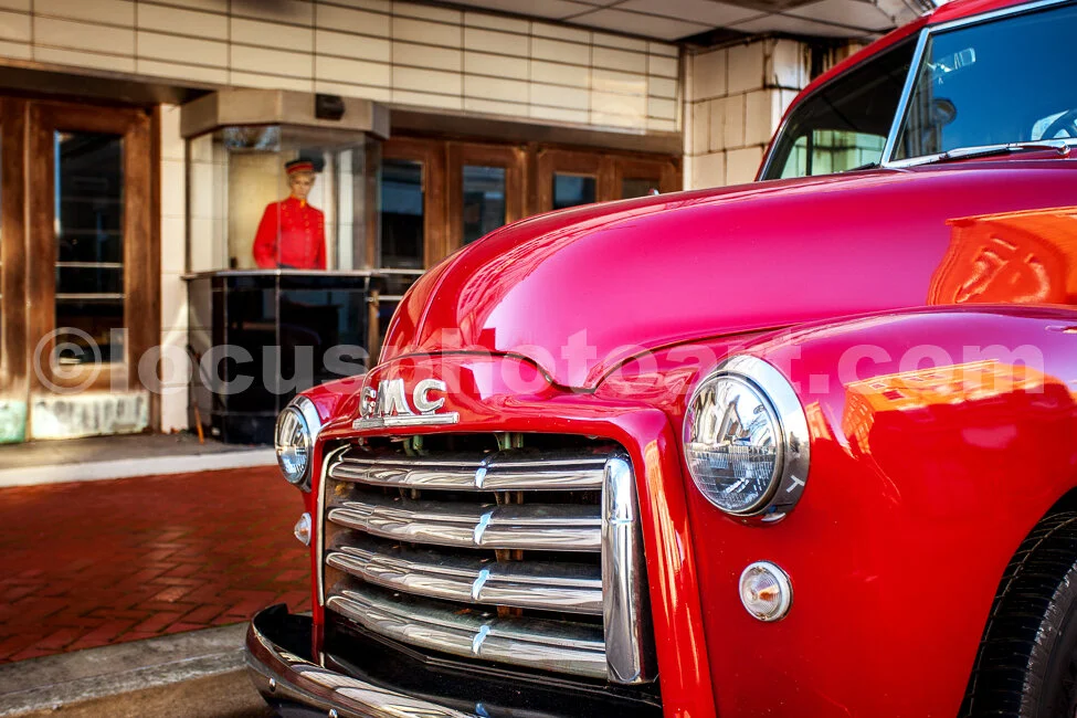 J19_Parked_in_Front_5883.jpg