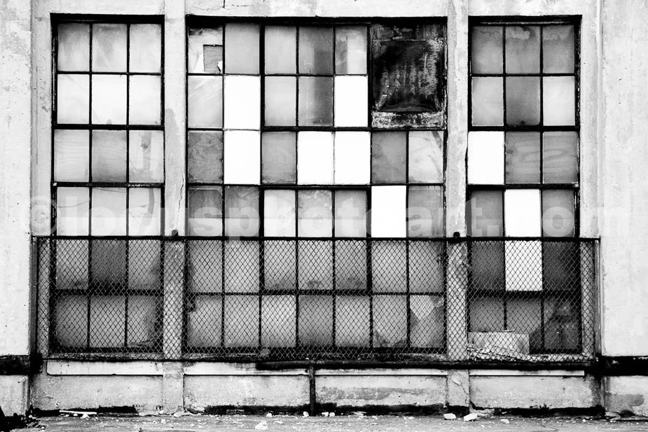 Checkerboard_Windows_9299_BW_cc.jpg