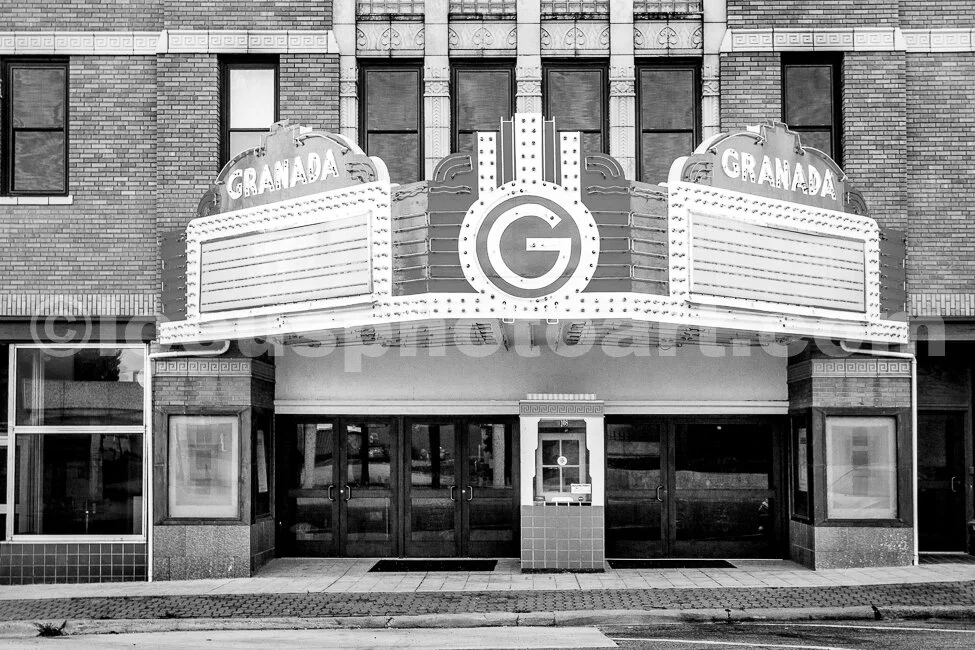 J20_The_Granada_8762_BW.jpg
