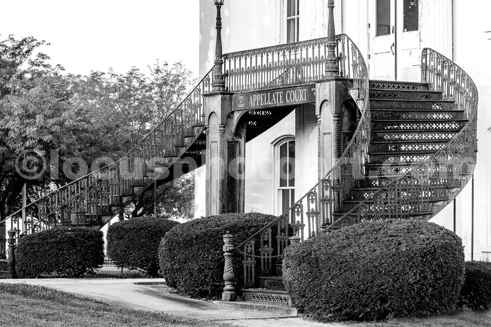 J20_Appellate_Courthouse_Stairway_8489_BW.jpg
