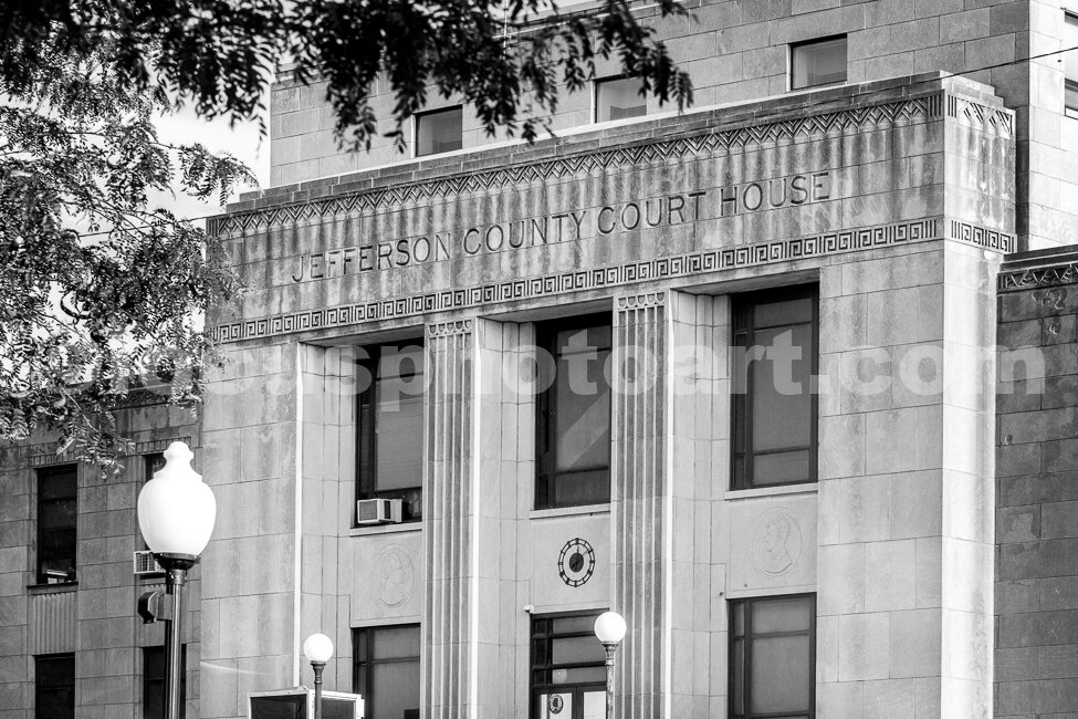 J20_Jefferson_County_Courthouse_8606_BW.jpg