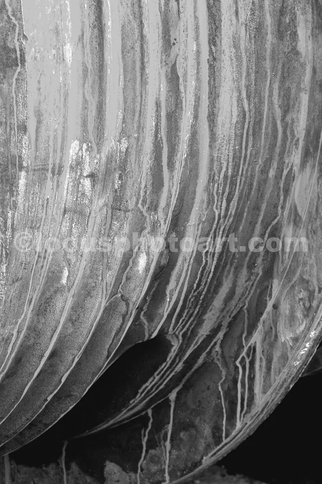 J20_Rust_on_the_Drum_8707_BW.jpg