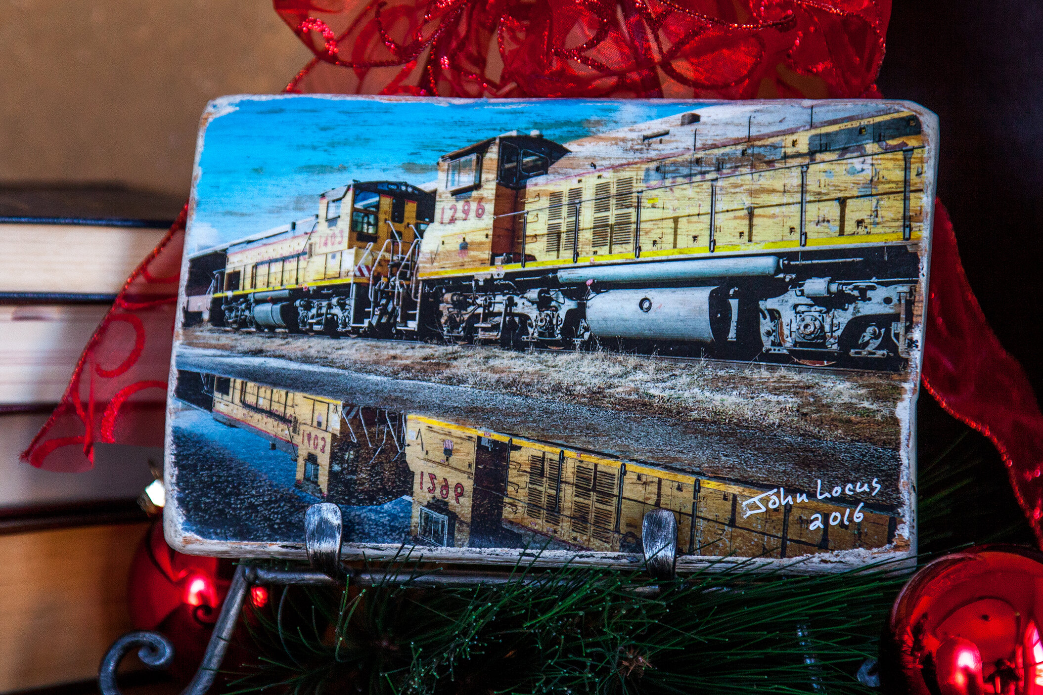 J16 Double Header Reflected 2475Hi-C.jpg