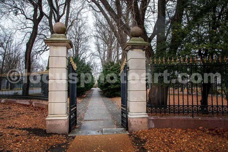 J24_Entrance_to_Tower_Grove_Park_3079.jpg