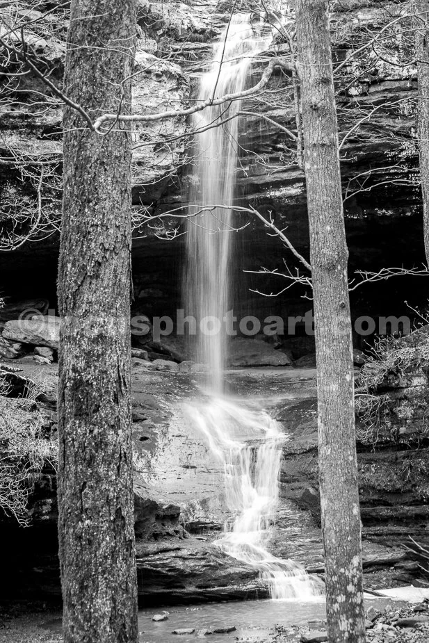 J21_Sandstone_Cascade_4083_BW.jpg