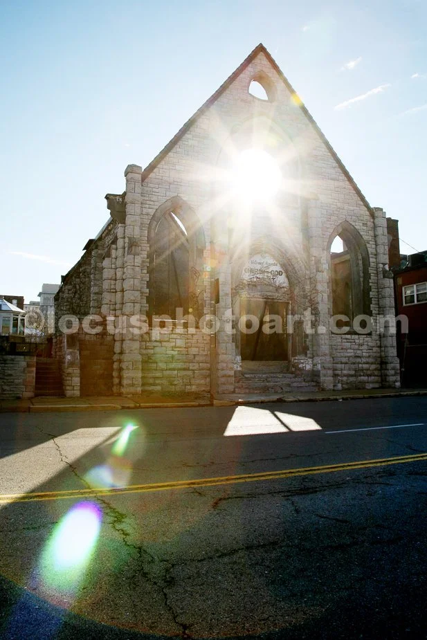 Abandoned_Church_in_STL_9070.jpg