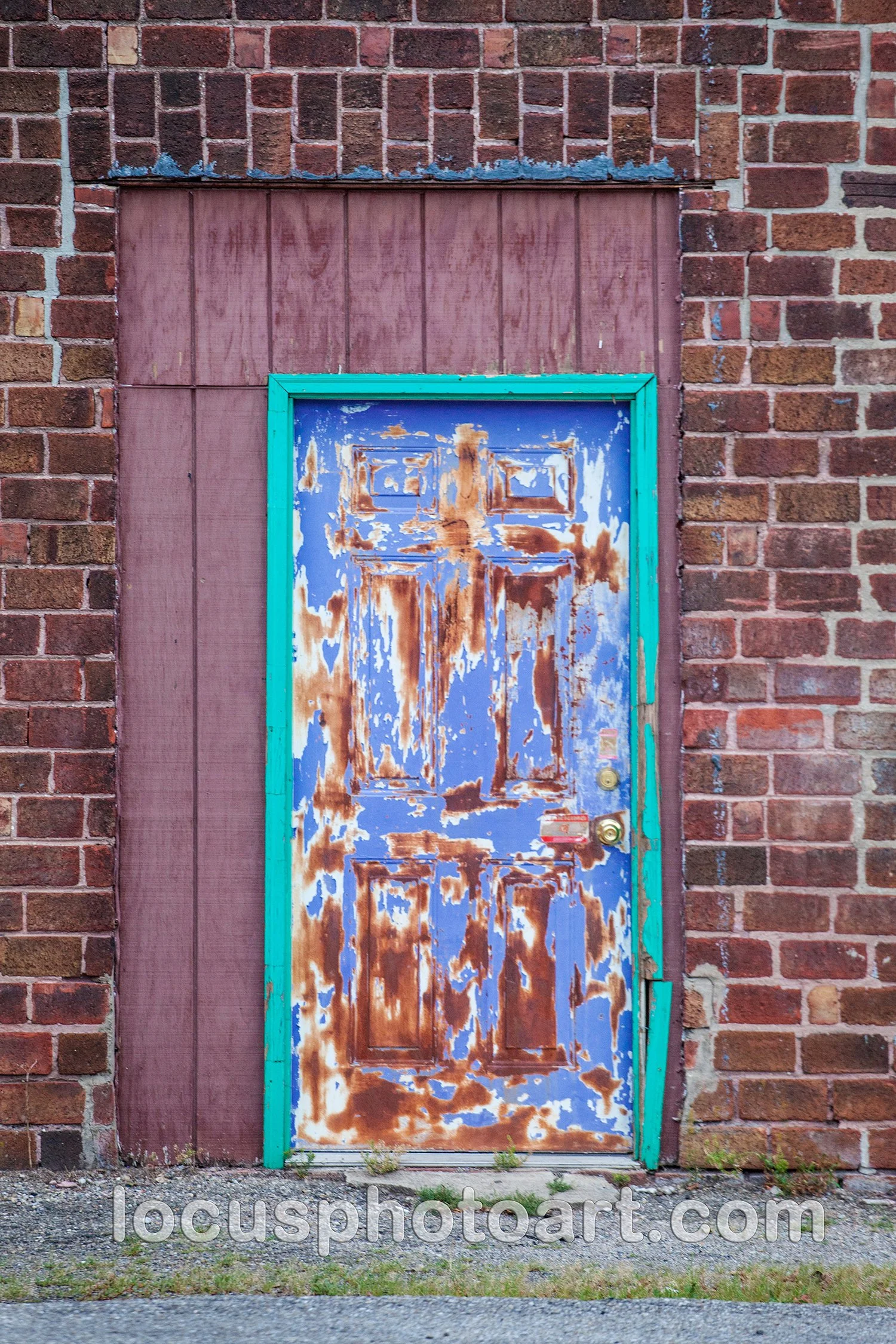 WEB J19 Rear Entrance 7498.jpg