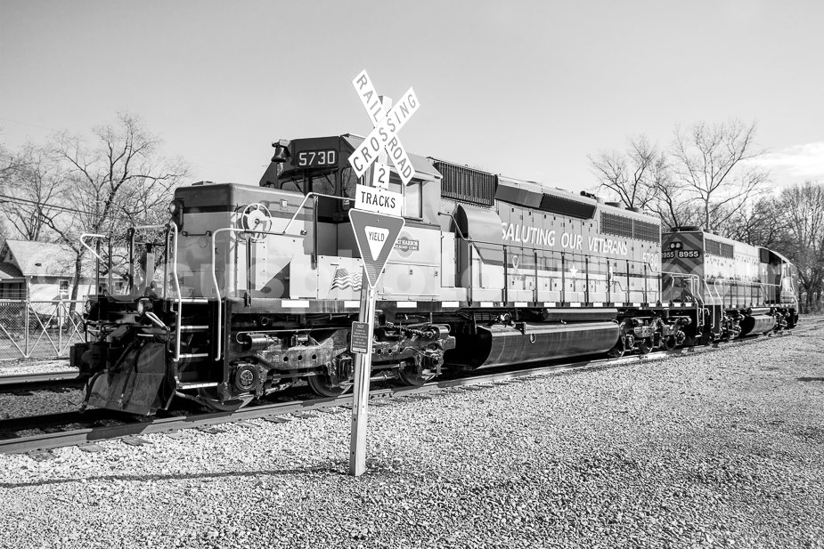 J21_Double_Header_in_the_Yard_5089_BW.jpg