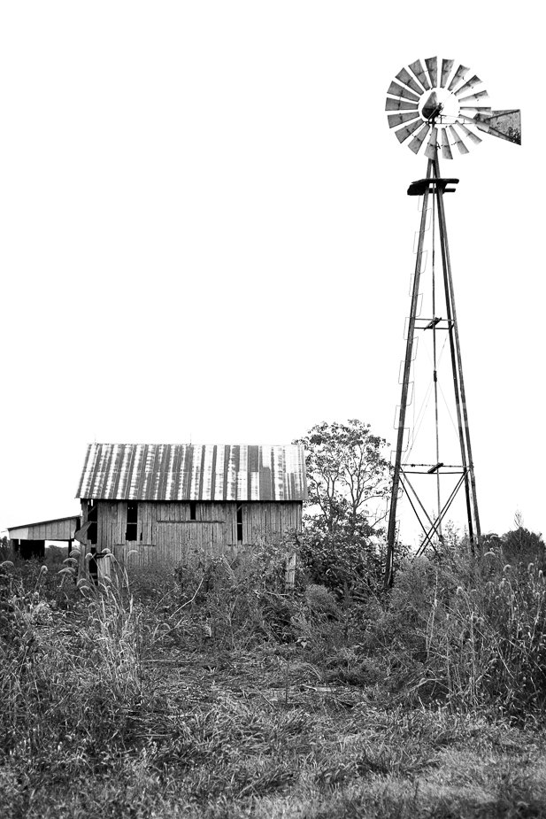 Barn_Windmill_5856_BW.jpg