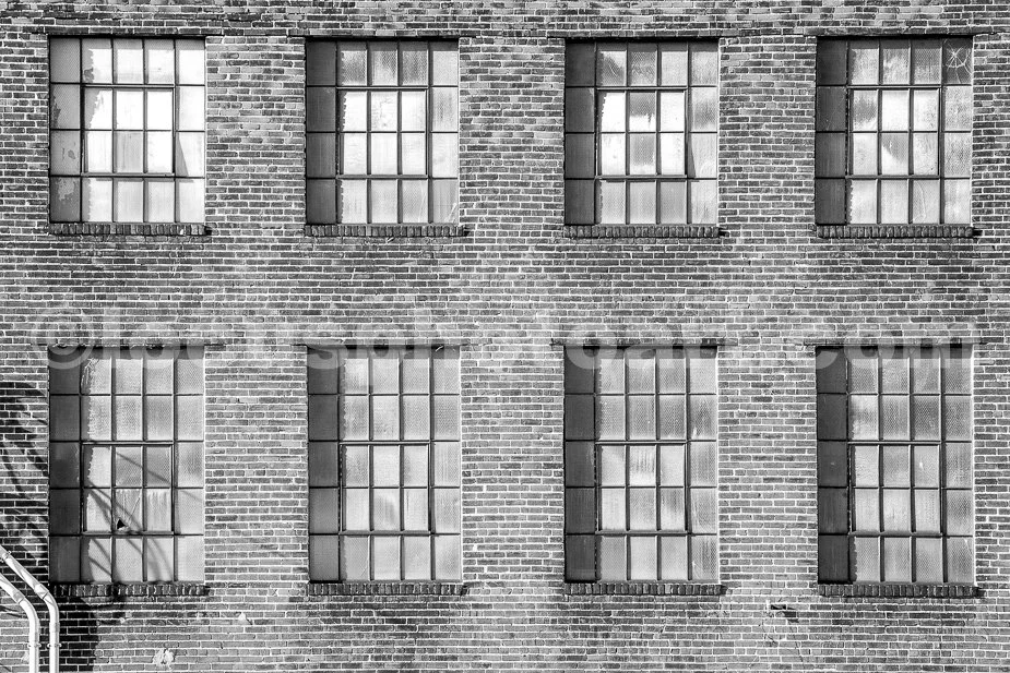 J18_Factory_Windows_0094_BW.jpg