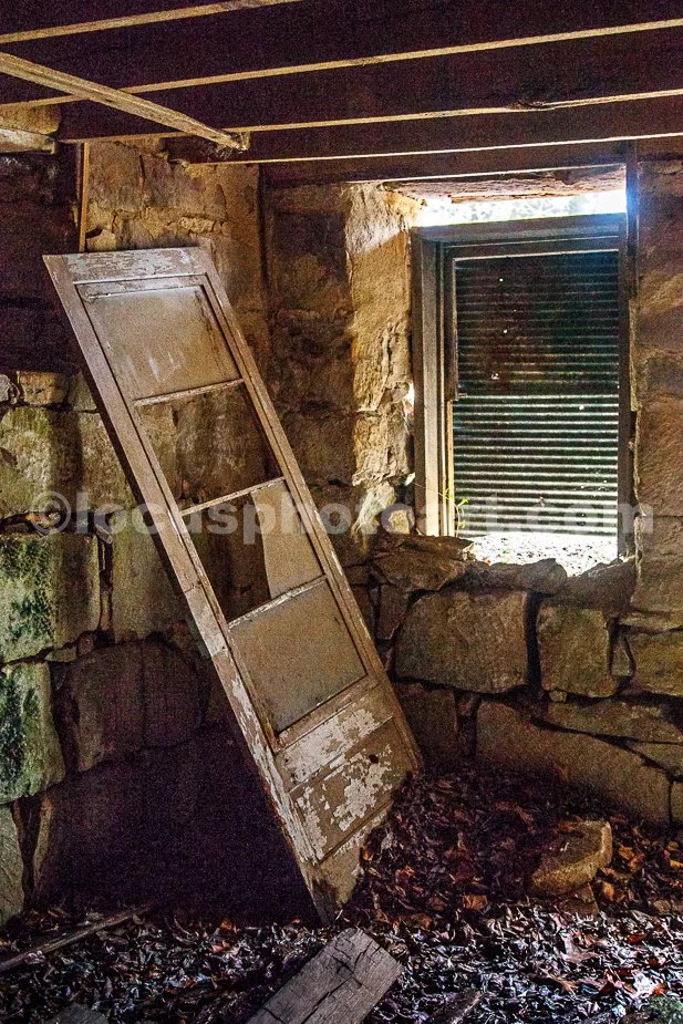J20_In_the_Stone_House_Cellar_6603.jpg