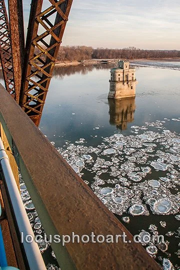 WEB J18 Ice Under the Bridge 8781.jpg