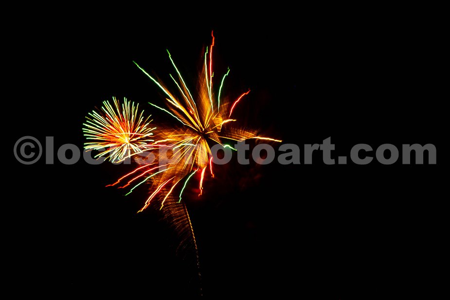 J23_Fireworks_07-03-23_0174.jpg