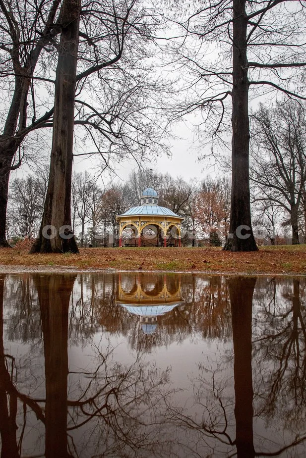 J24_Gazebo_Reflections_3119.jpg