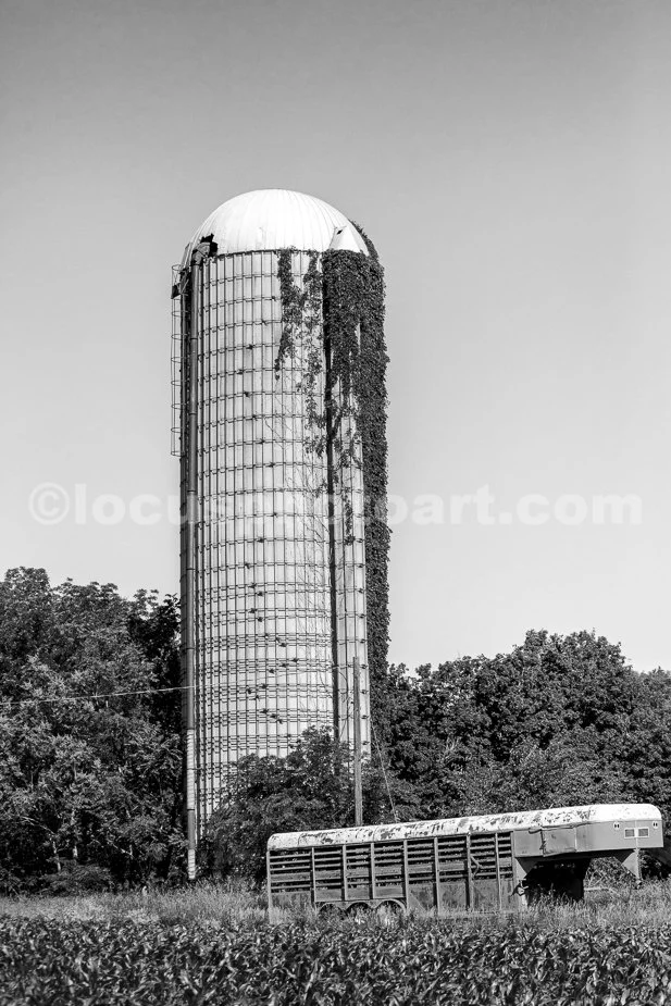 J24_Silo_and_Trailer_9359_BW.jpg