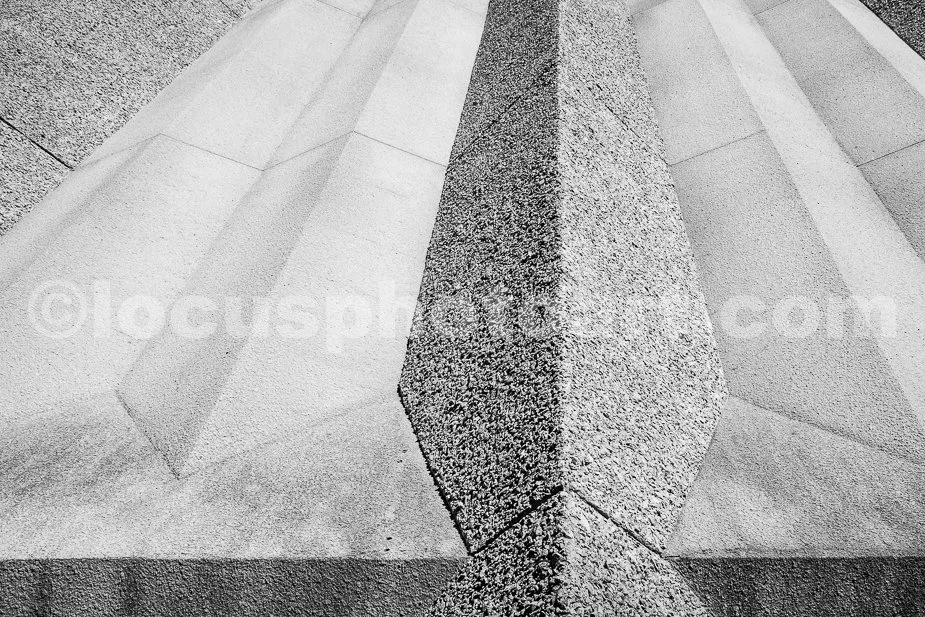 J19_Geometric_Facade_6066_BW.jpg