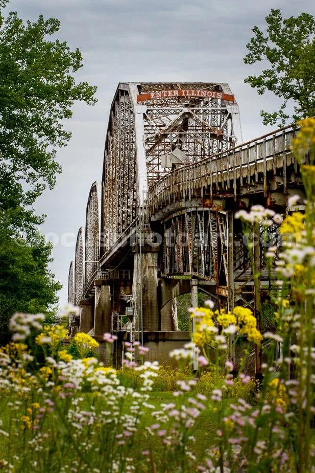 J21_Bridge_to_Illinois_1176.jpg
