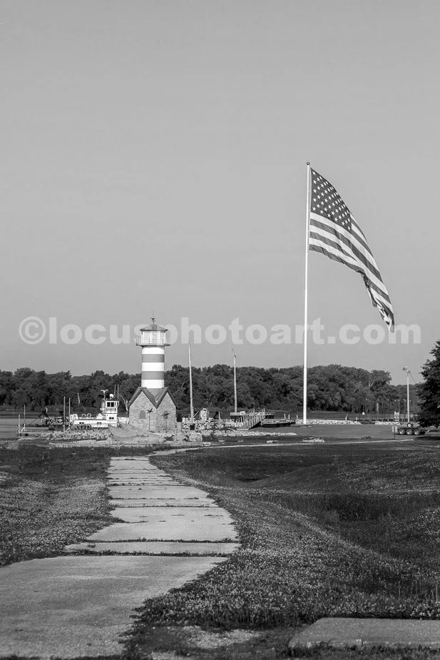J24_Pathway_to_the_Grafton_Ferry_0619_BW.jpg