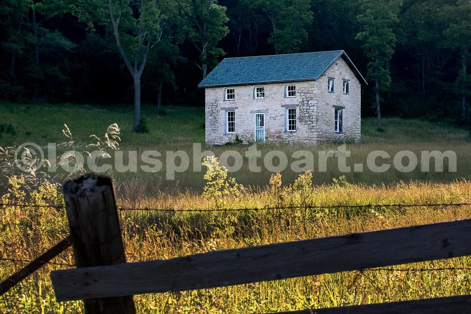 J24_Stone_Home_on_the_Bluffs_0532.jpg