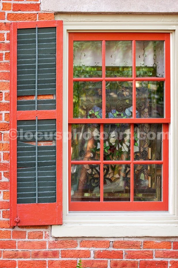 J16_Colorful_Window_Shutter_3881.jpg