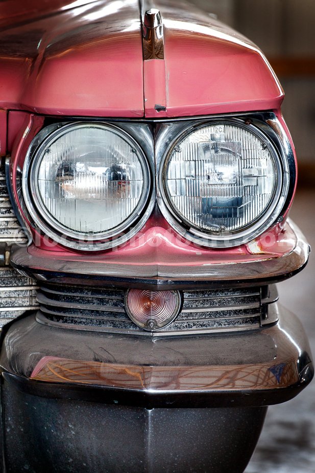 J21_Cadillac_Dual_Headlight_Face_4433.jpg
