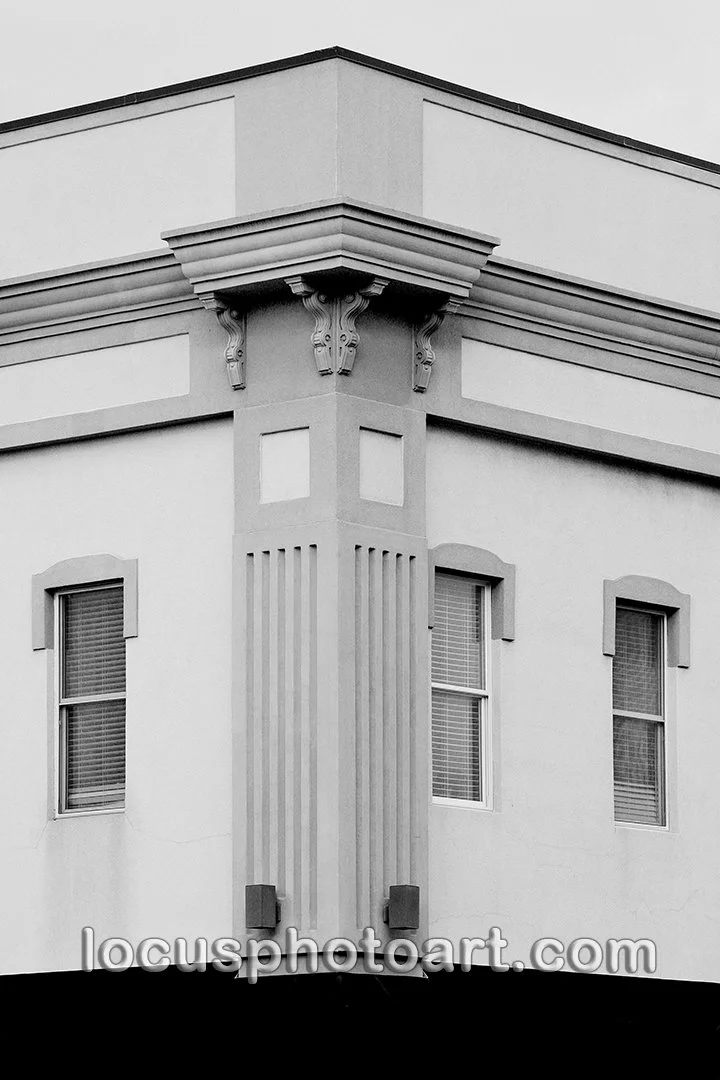 Corner Detail 9746 BW FB.jpg