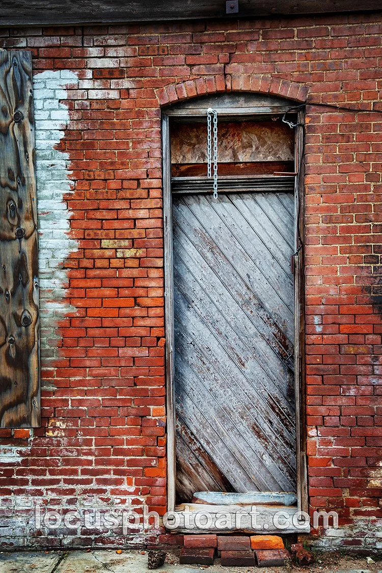 WEB J24 Rear Entrance 0076.jpg