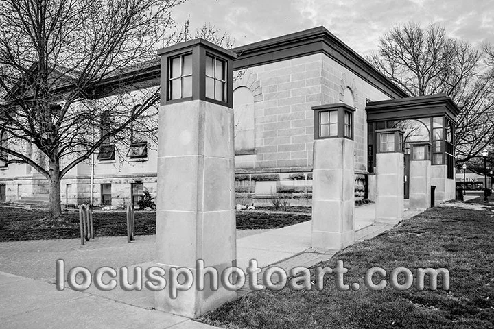 J22 Entrance to the Library 1892 BW FB.jpg