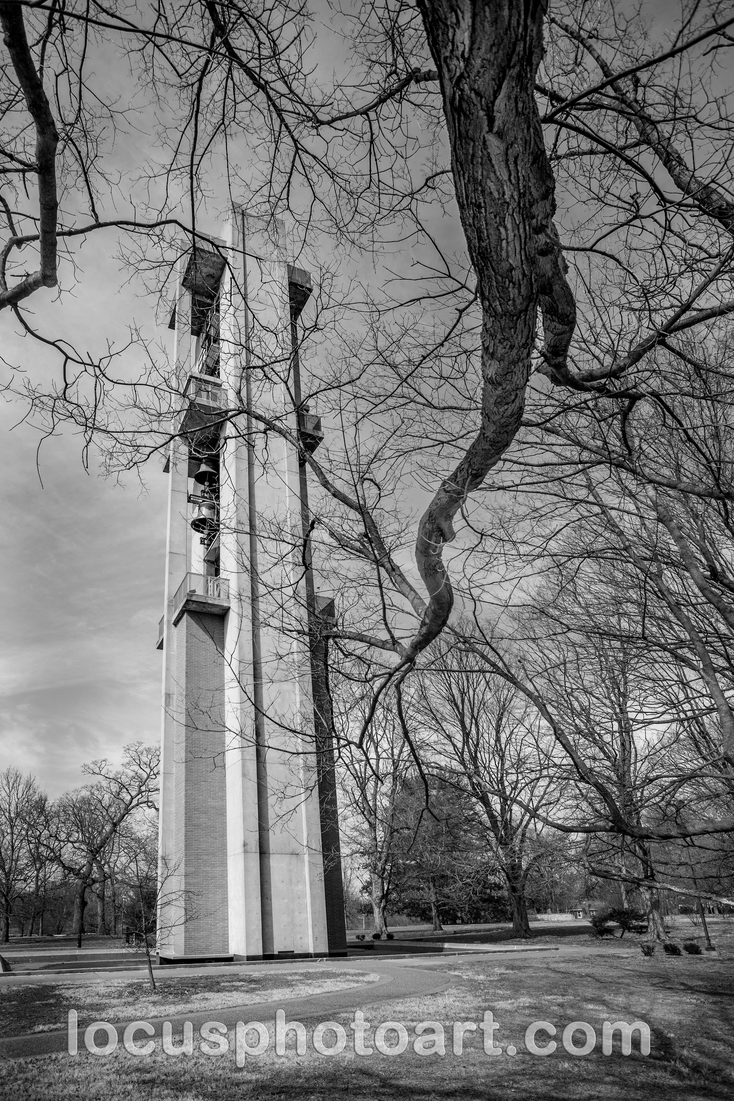 J22 Thomas Rees Memorial Carillon 1229 BW FB.jpg