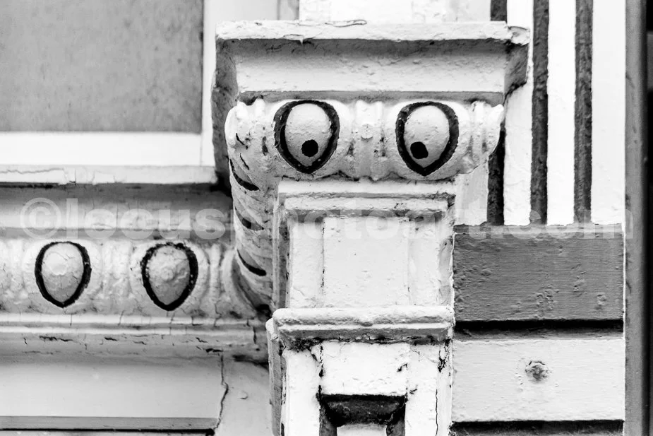 J19_The_Town_has_Eyes_5671_BW.jpg