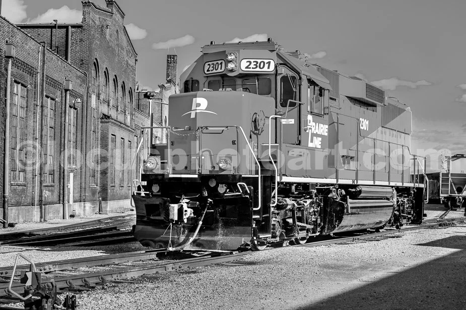 J22_Prairie_Line_2301_in_the_Yard_1493_BW.jpg