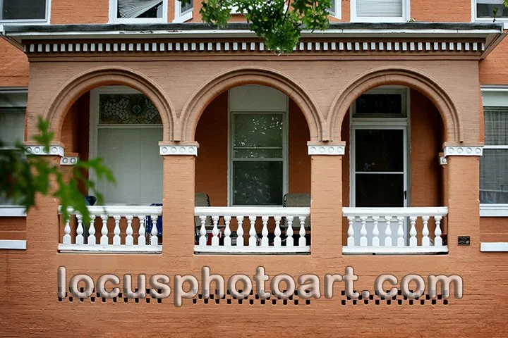 Triple Arch Porch 9529 FB.jpg