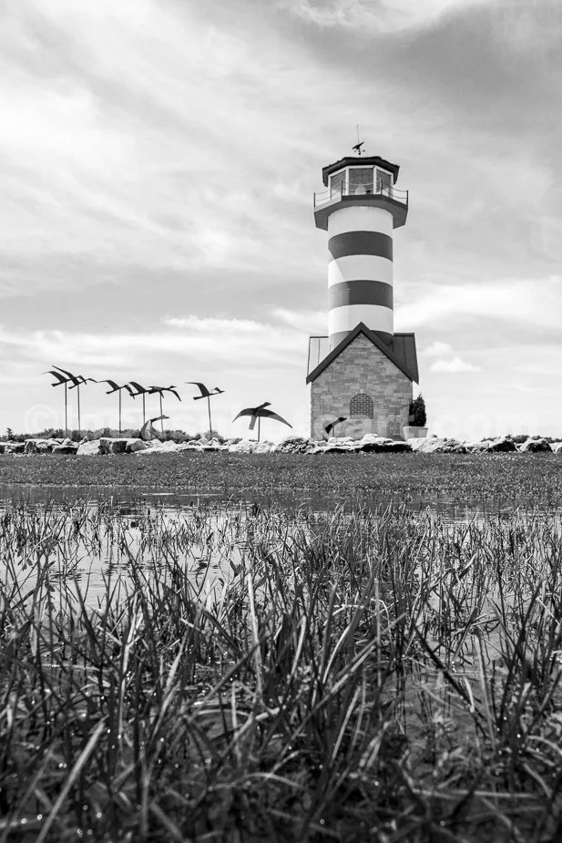 J24_Patriotic_Lighthouse_in_Grafton_9934_BW.jpg