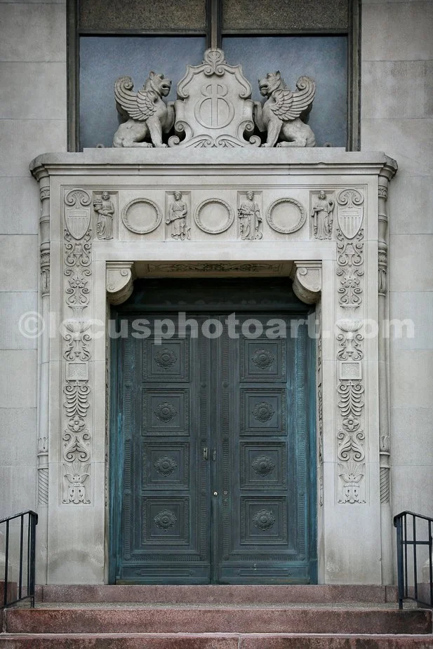 Bremen_Bank_Doors_9990.jpg