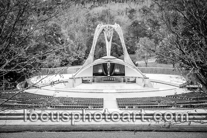 J21 Shrine in Autumn 7486 BW FB.jpg