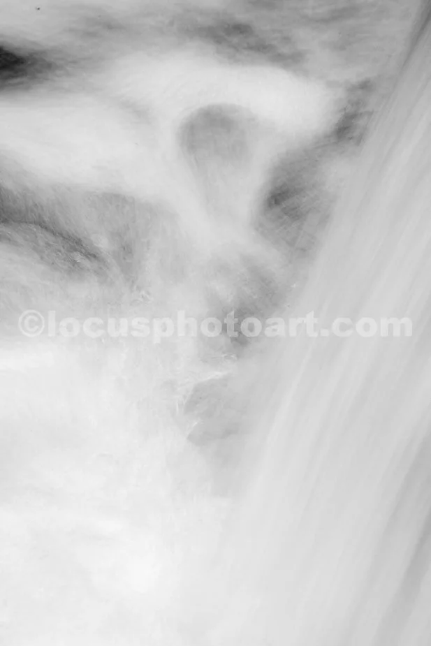 J21_Skull_Falls_4187_BW.jpg