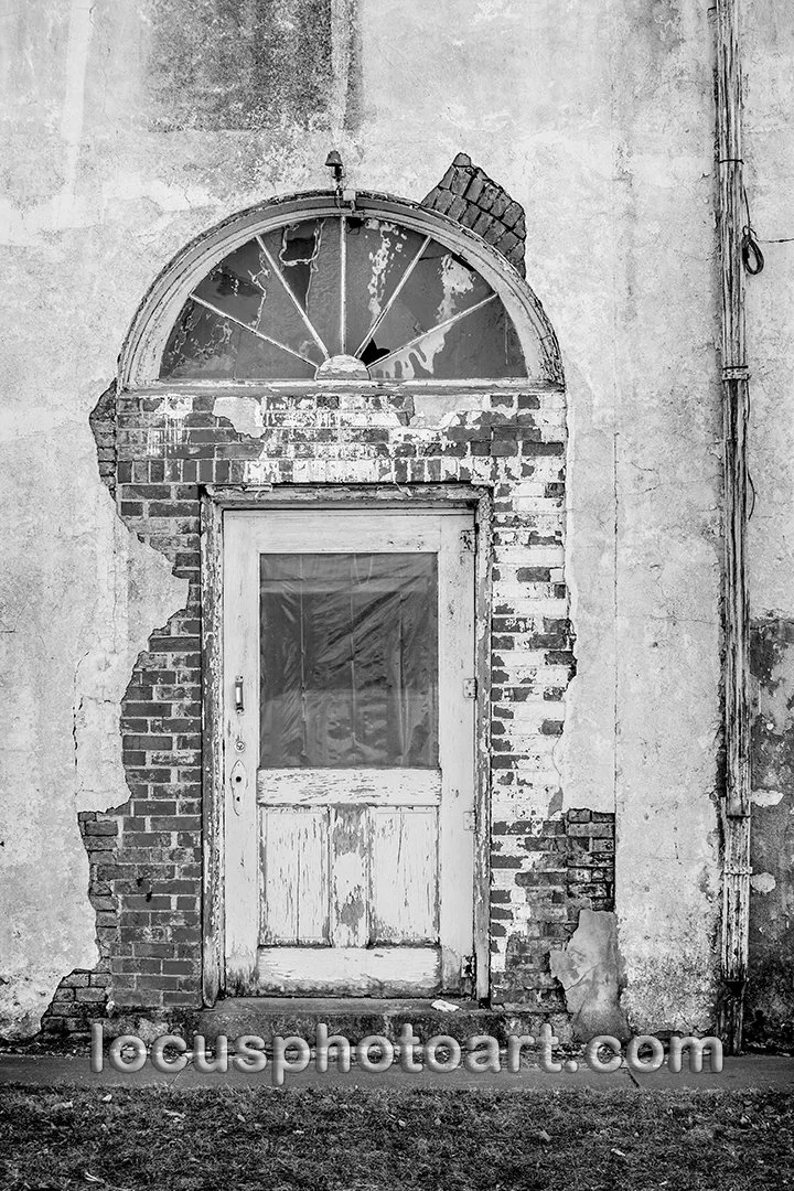 J23 Crumbling Doorway 3739 BW FB.jpg