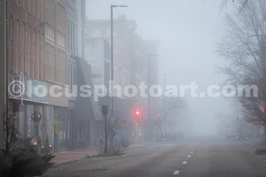 J23_Foggy_Morning_on_Broadway_1919.jpg