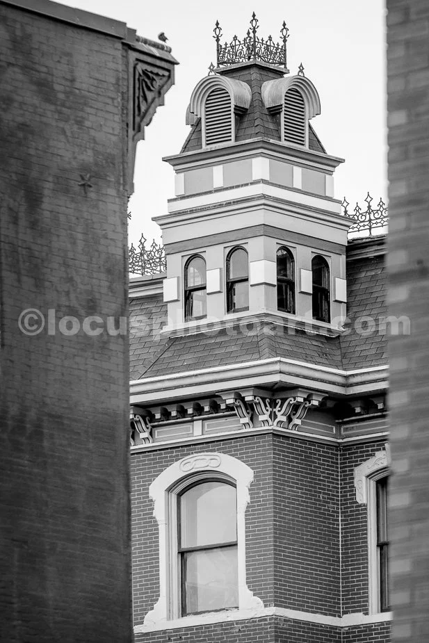 J16_Strange_View_of_the_Odd_Fellows_4087_BW.jpg