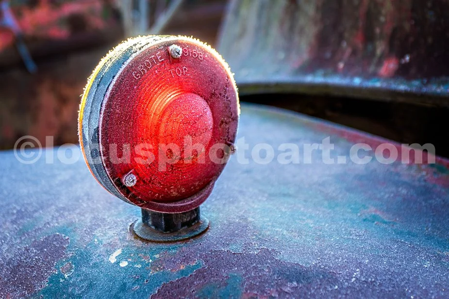 J23_Frosted_Fender_Light_2673.jpg
