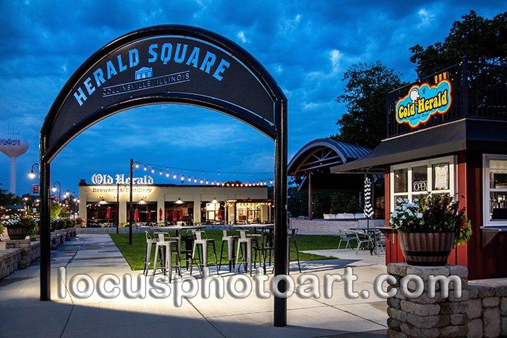 J23 Herald Square Before Dawn 2313 FB.jpg