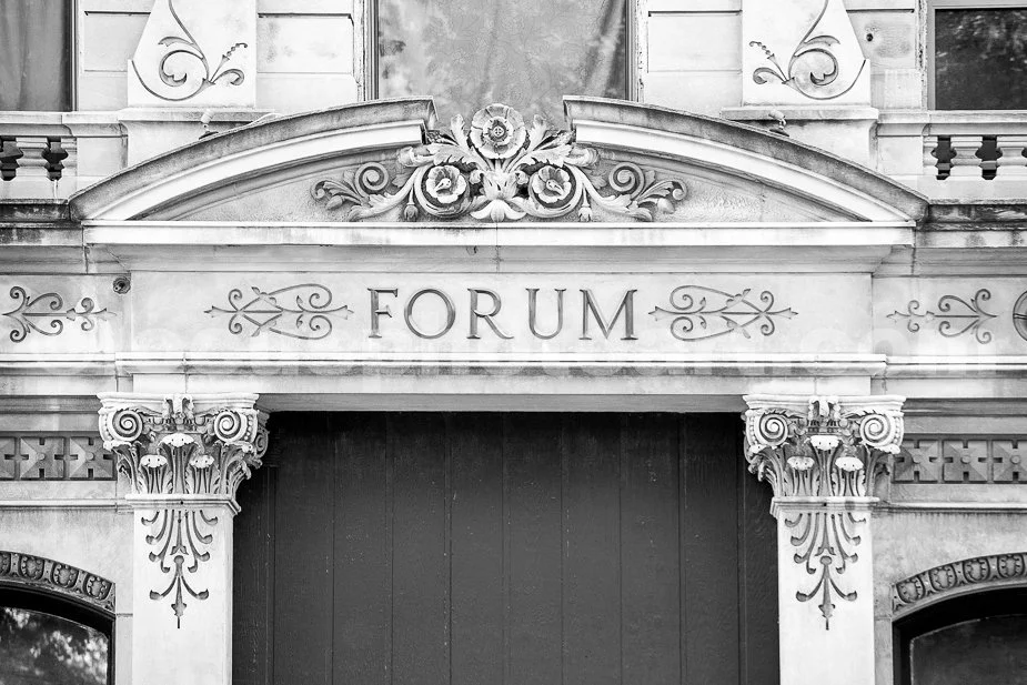 J18_Classic_Stonework_at_the_Forum_0070_BW.jpg